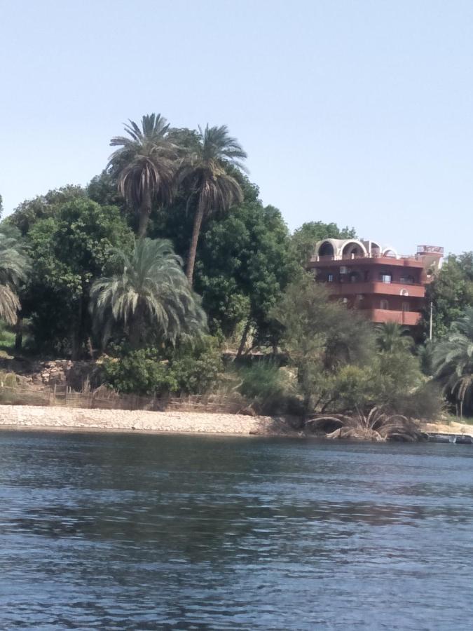 El Prince Guesthouse Асуан Екстериор снимка