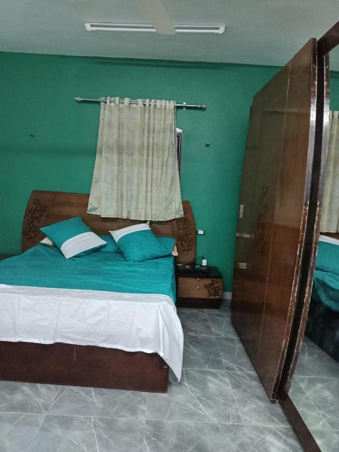 El Prince Guesthouse Асуан Екстериор снимка