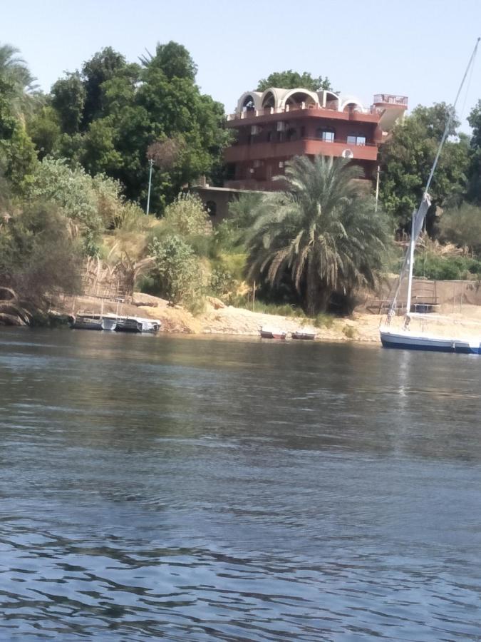 El Prince Guesthouse Асуан Екстериор снимка