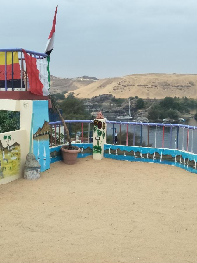 El Prince Guesthouse Асуан Екстериор снимка