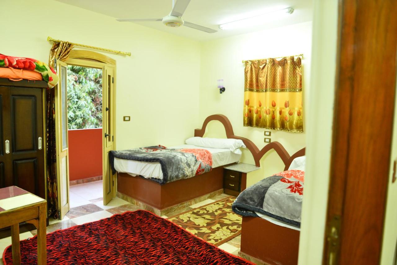 El Prince Guesthouse Асуан Екстериор снимка